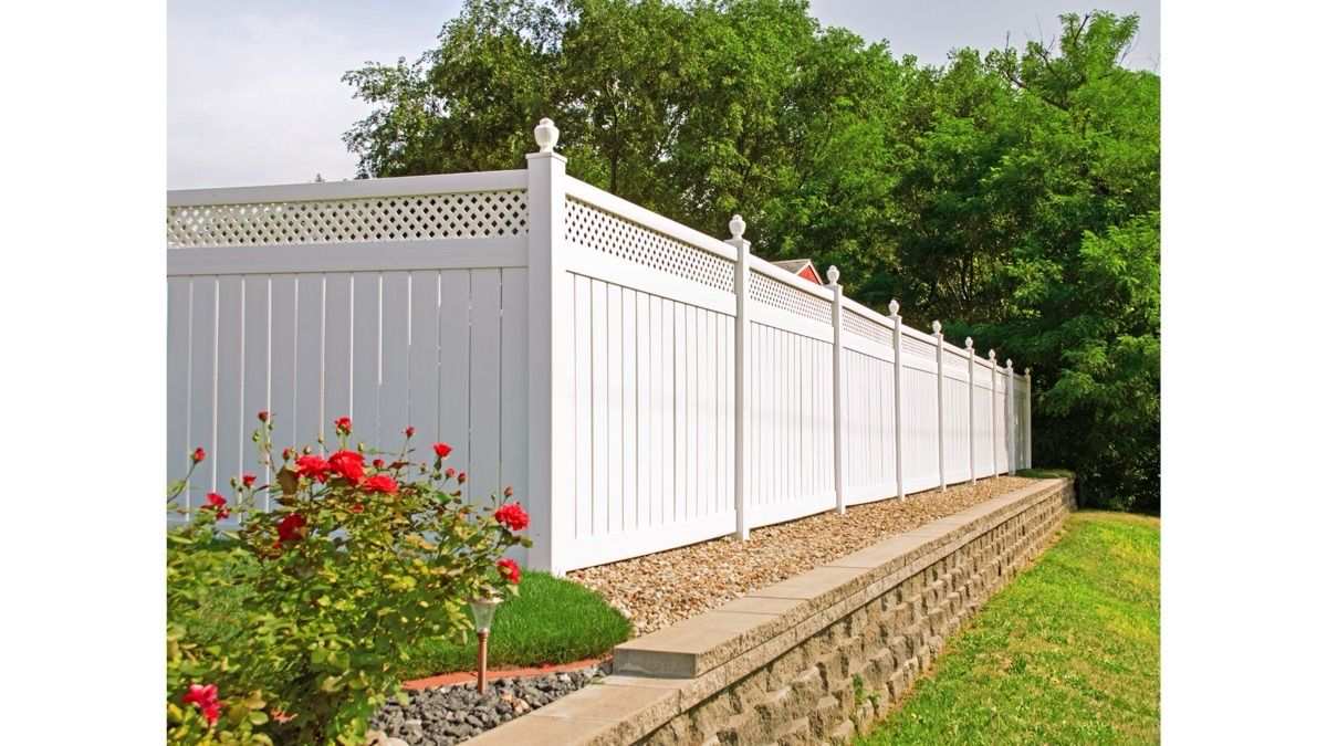 Custom fence installation by Torres